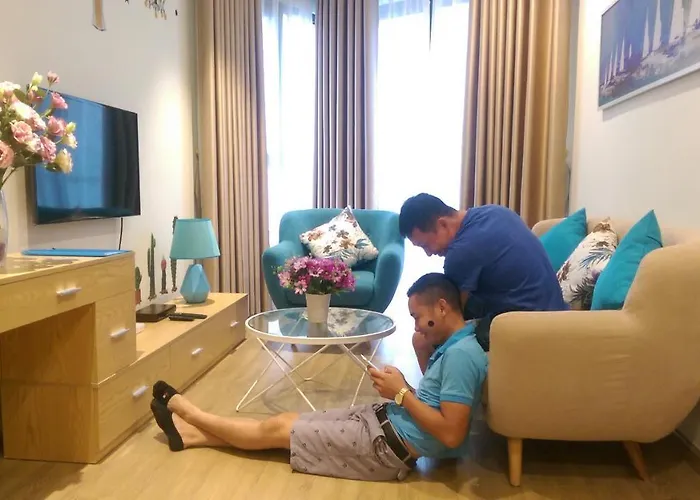 Blue House Bed & Breakfast Ha Long